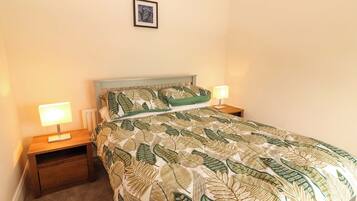 4 habitaciones, decoración personalizada y muebles diferentes