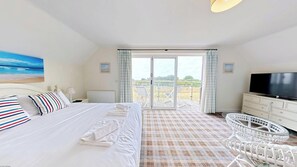 4 Schlafzimmer, Bügeleisen/Bügelbrett, kostenloses WLAN, Bettwäsche