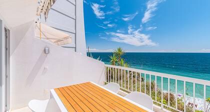 Apartment 'Oásis' with Sea View, Wi-Fi and Air Conditioning