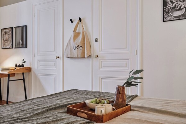 Fer et planche à repasser, Wi-Fi, draps fournis