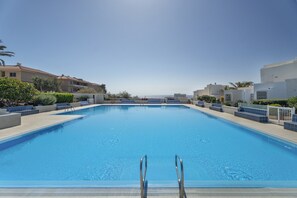 A heated pool - Vacation 'Agua Y Sol I' with Sea View, Shared Pool and Wi-Fi (Poris de Abona)