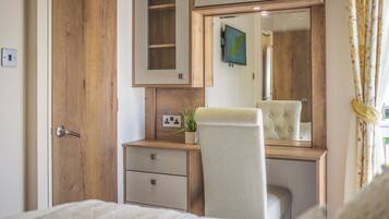 3 bedrooms