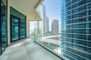 Imagen sin descripción, 2 de 52, botón