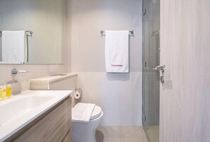 Een douche, een haardroger