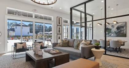 Landing | Incredible 2BD, Clubhouse, Gym