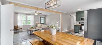 Blakemore House | Sleeps 7+ | Pet-Friendly Big Yard Near Fort Campbell & Downtown