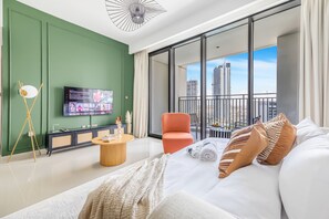 1 habitación, escritorio, tabla de planchar con plancha y wifi gratis 