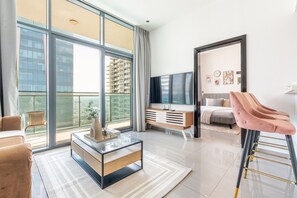 1 chambre, coffres-forts dans les chambres, fer et planche à repasser