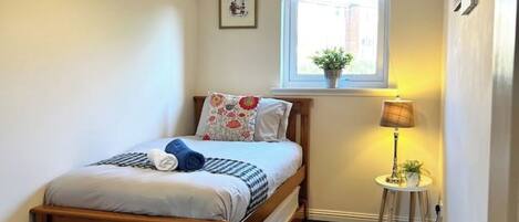 2 Schlafzimmer, Bügeleisen/Bügelbrett, WLAN, Bettwäsche