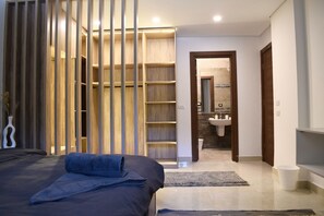 3 dormitorios, escritorio, tabla de planchar con plancha y wifi gratis