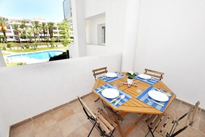 Outdoor dining - Apartment in Roses near Sandy Beach (Rosas / Roses)