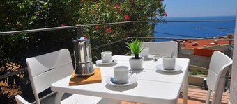 Lejlighed i Roses med havudsigt