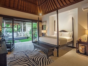 2 bedrooms, iron/ironing board, internet, bed sheets - Picture-Perfect Villa Bliss in Bali, 2255 (Bali)