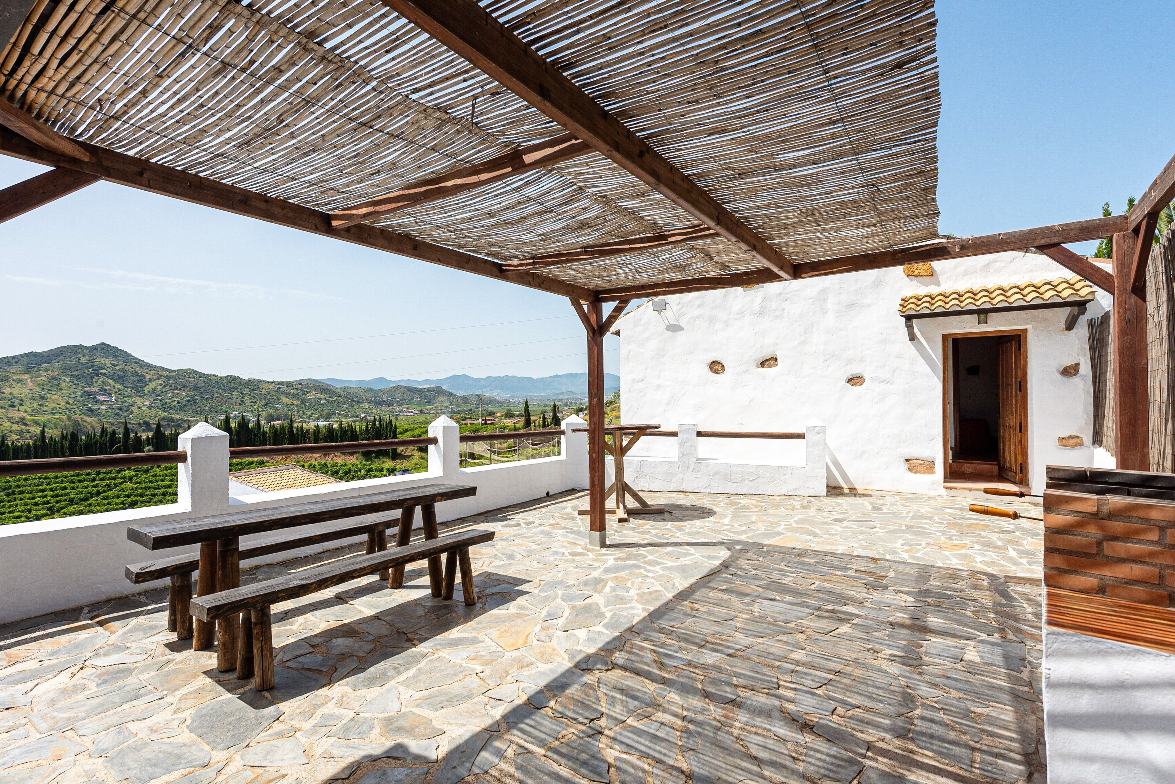 屋外ダイニングエリア