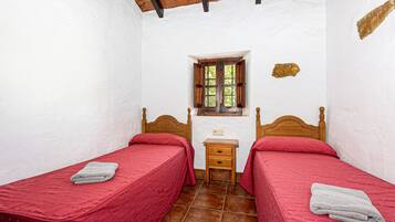 4 chambres, Wi-Fi gratuit, draps fournis