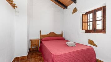4 habitaciones, wifi gratis y ropa de cama