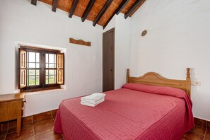 7 Schlafzimmer, kostenloses WLAN, Bettwäsche