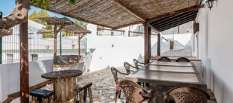 Country House 'La Casa Grande' with Lake View, Shared Pool and Wi-Fi