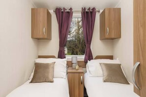 3 slaapkamers, een bureau, gratis wifi, beddengoed