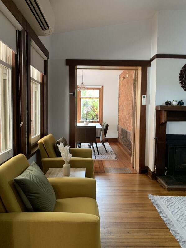 تلفزيون ذكي