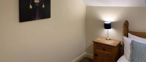 5 Schlafzimmer, Bügeleisen/Bügelbrett, kostenloses WLAN