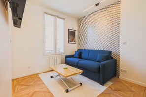 Smart TV, offices
