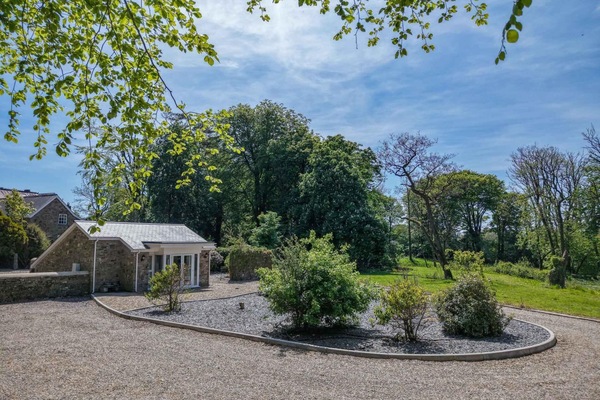 The Pig Sty - 1 Bedroom Studio - Princes Gate (25367)