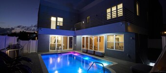 6BR Gated Villa near Beach w/ Private Pool-KHVilla