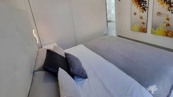 2 soverom, strykejern/-brett, wi-fi (inkludert) og sengetøy