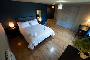 2 Schlafzimmer, BĂŒgeleisen/BĂŒgelbrett, Reisekinderbett, kostenloses WLAN