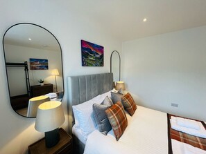 2 bedrooms, iron/ironing board, travel cot, free WiFi