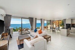 Smart TV, books, stereo - Rêve Samui | Seaview Luxury 2BR • Bang Por Beach (koh samui)