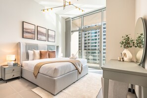 1 chambre, coffre-fort, fer et planche à repasser