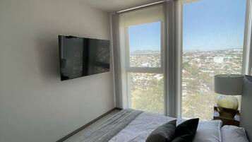 1 sovrum, skrivbord, strykjärn/strykbräda och wi-fi