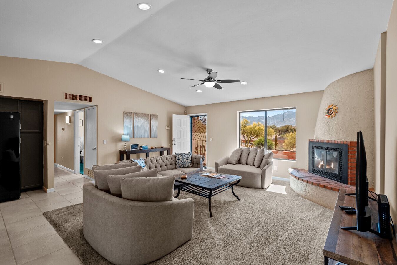 Smart TV, table tennis, offices