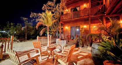 Krak Inn Holbox - Eco-Friendly and Pet-Friendly Hotel