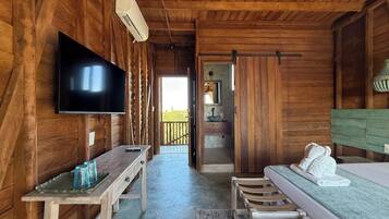 1 slaapkamer, een strijkplank/strijkijzer, wifi, beddengoed