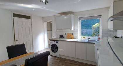 Charming 3 bed near A1 and central Peterborough