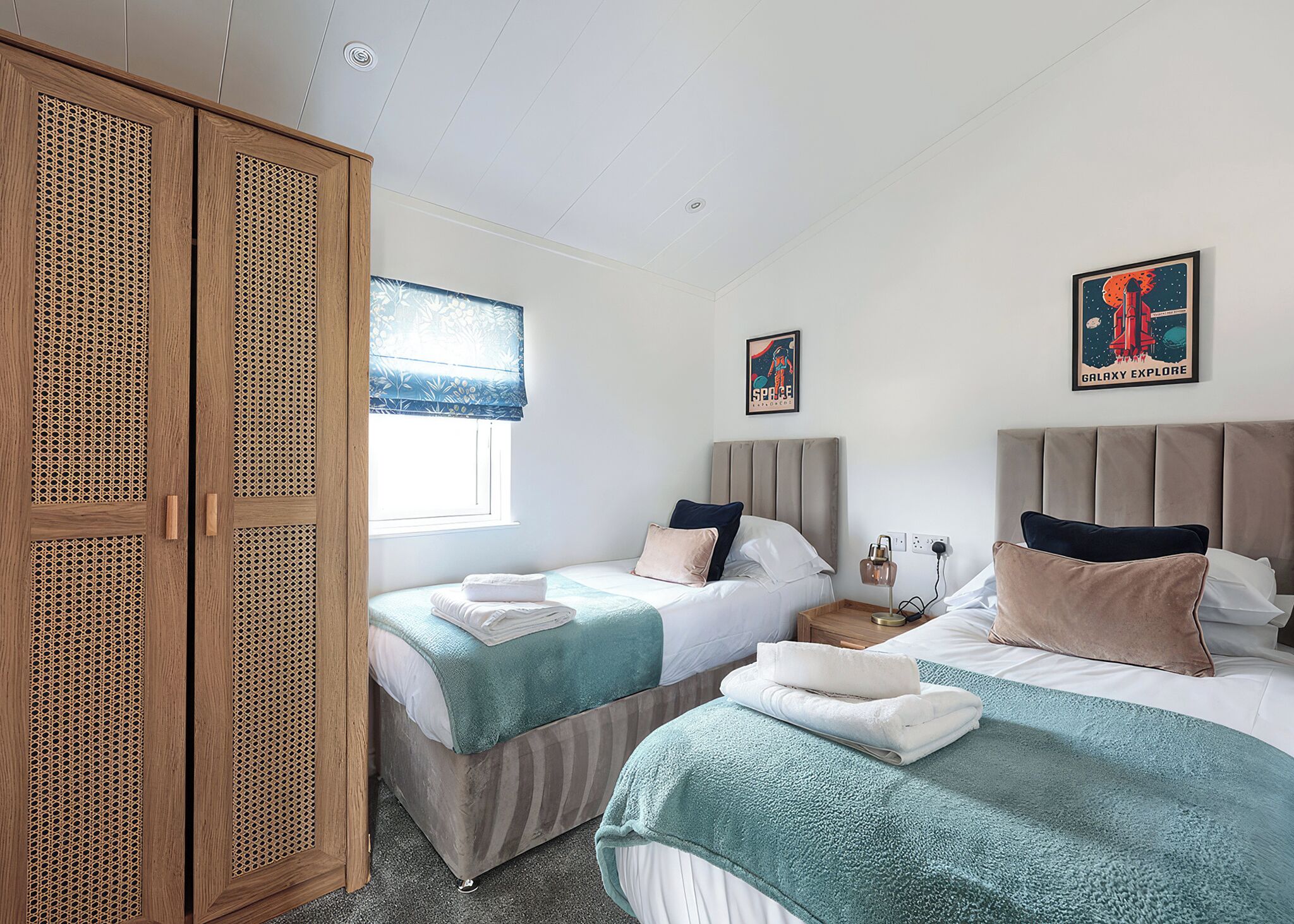 2 多间卧室、WiFi