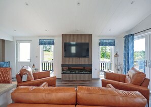 Living area - 2 bedroom accommodation in Old Langho, Ribble Valley (Old Langho, Ribble Valley)