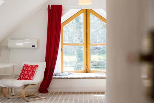 4 Eas Brae Apartment