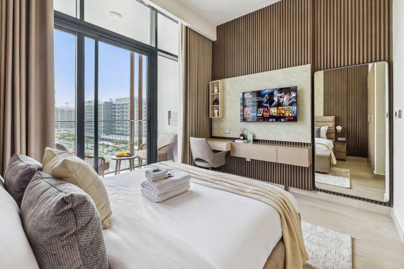 1 bedroom, desk, iron/ironing board, WiFi