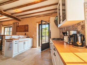 Fridge, microwave, dishwasher