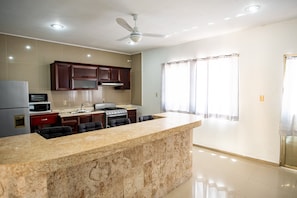 Fridge, microwave, oven, stovetop