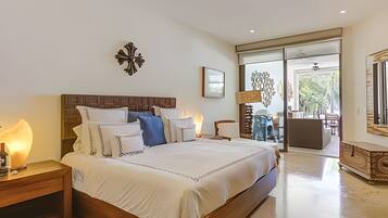 3 bedrooms, iron/ironing board, bed sheets