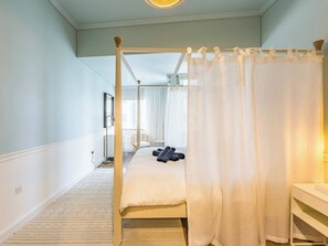 Desk, iron/ironing board, free WiFi, bed sheets