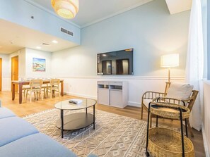 Smart TV, offices