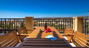 Outdoor dining - Apartment BJ12 - Sophia (Kouklia)