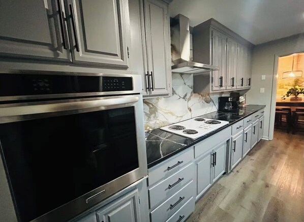 Microwave, oven, stovetop, dishwasher
