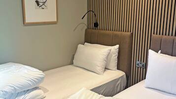 2 bedrooms